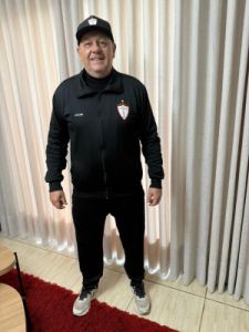 JOrge Luis Schmitt